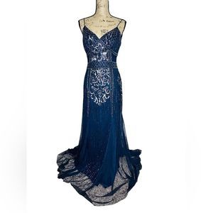 Beautiful NWT Navy Blue Prom Dress From Macy's Size 9/10 Jump Apparel